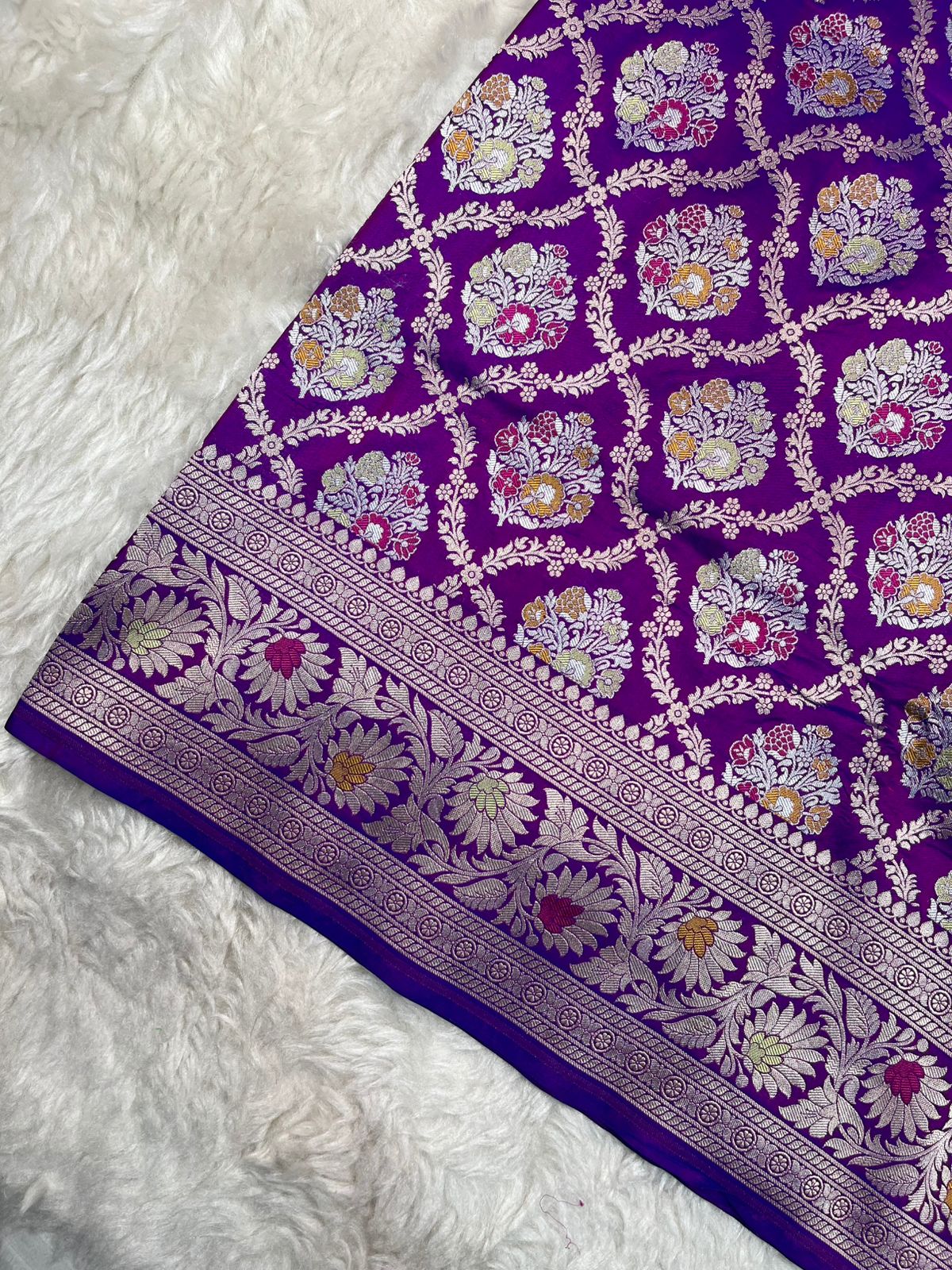 Royal Majenta Pure Katan Silk Saree with Traditional Meenakari Floral Medallions