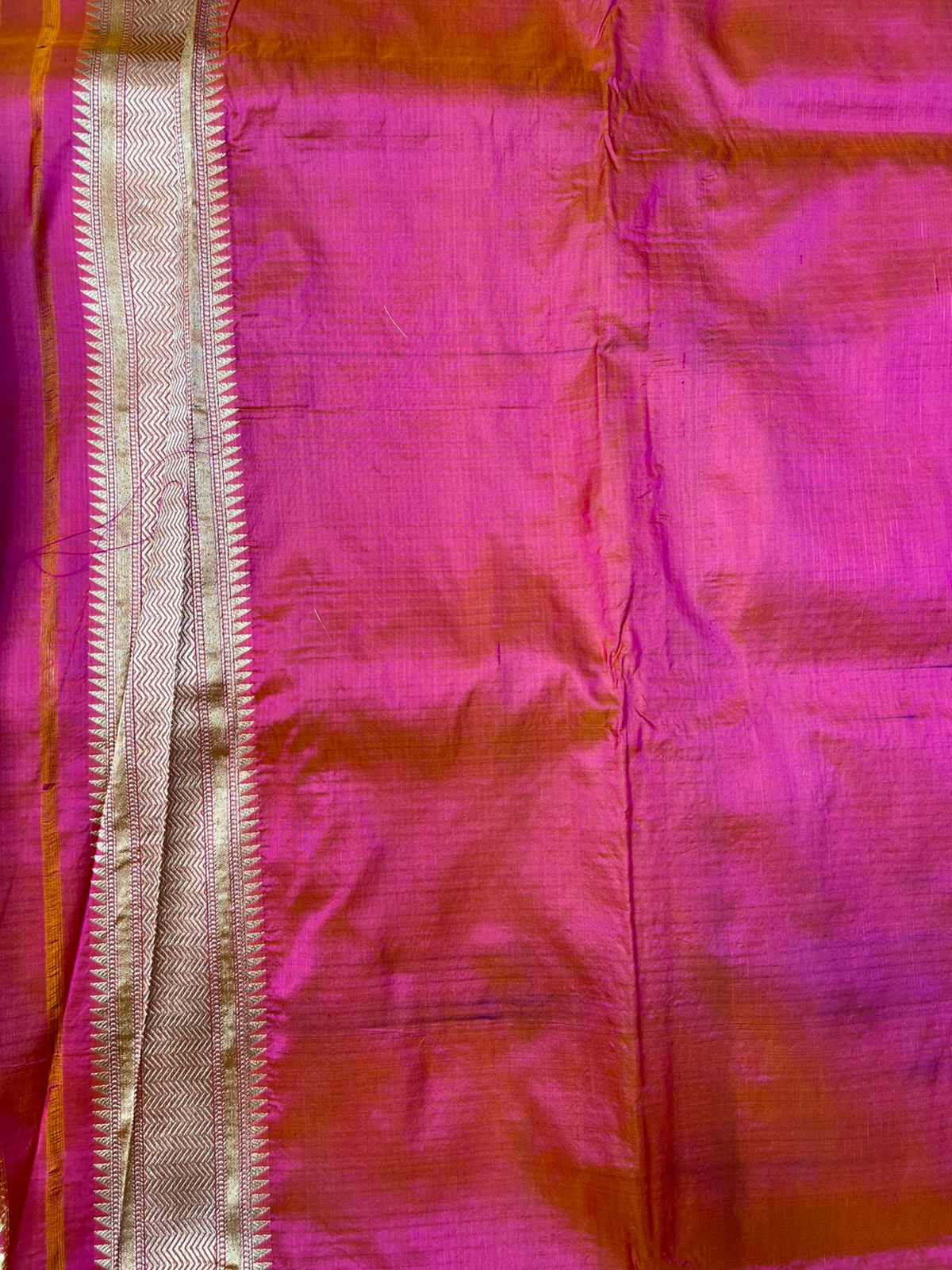 Pure Katan Silk Banarasi Saree – Rani Pink and Orange Dual-Tone Meenakari Floral Jaal with Muted Gold Zari Border