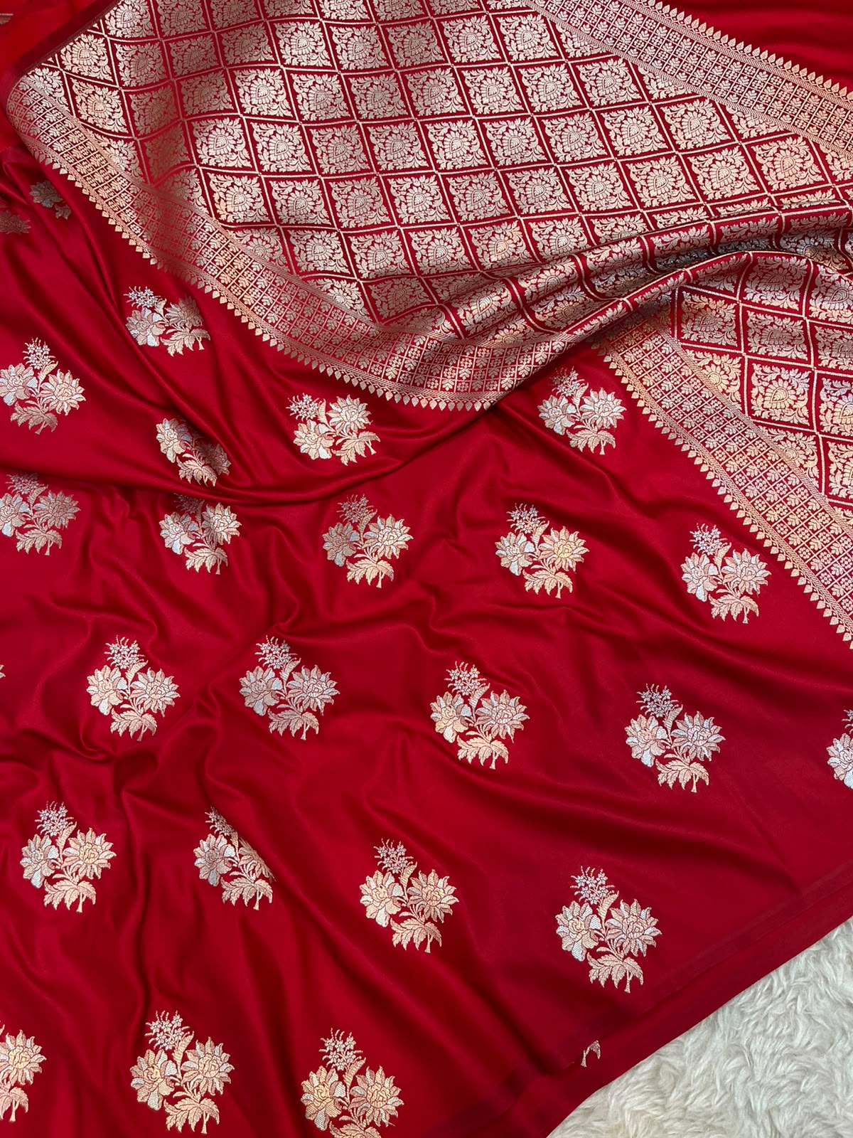 Sindoori Red Mashru Silk Saree featuring Traditional Sonarupa Buta and Jaal Pallu