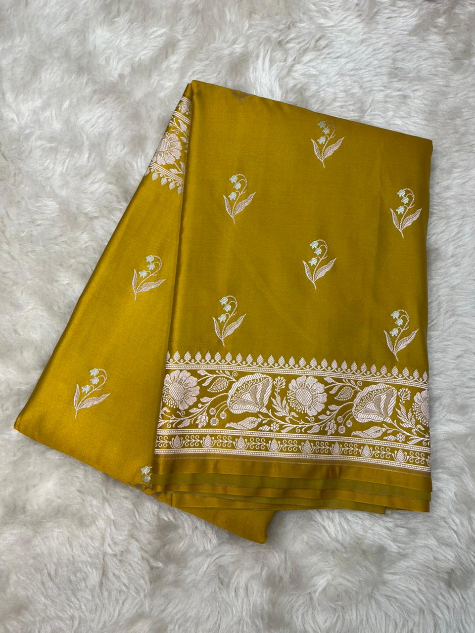 Imperial Chartreuse Gold Mashru Silk Banarasi Saree with Sonarupa Zari Buti