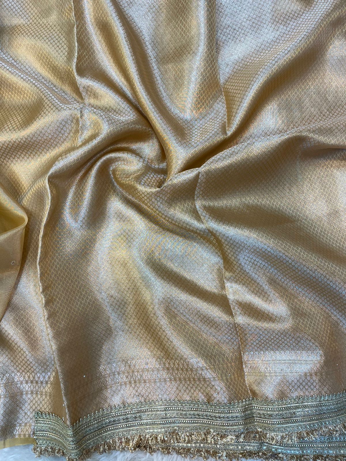 Metallic Beige Maharani Tissue Silk Saree with Banarasi Zari Pallu,Intricate Stonework,and Designer Lace Border