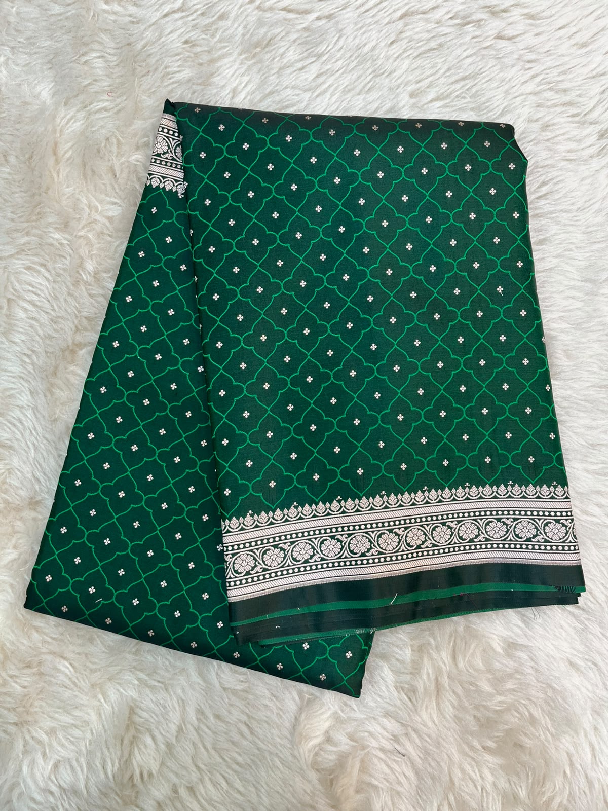 Forest Green Banarasi Mashru Silk Saree | Fine Booti Work & Traditional Border