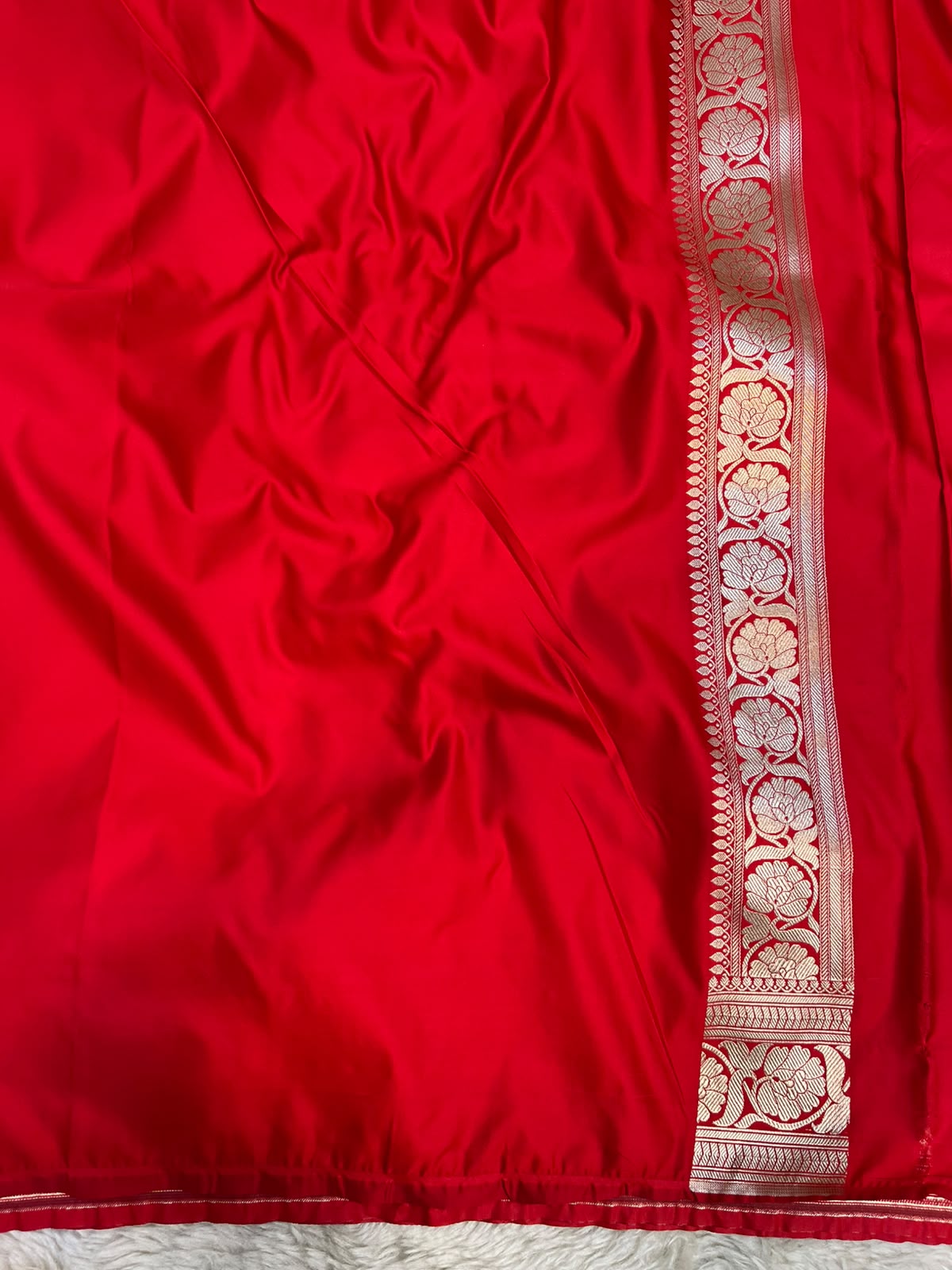 Scarlet Red Satin Silk Banarasi Saree with Gold Zari Chand Tara Booti & Rich Jacquard Pallu