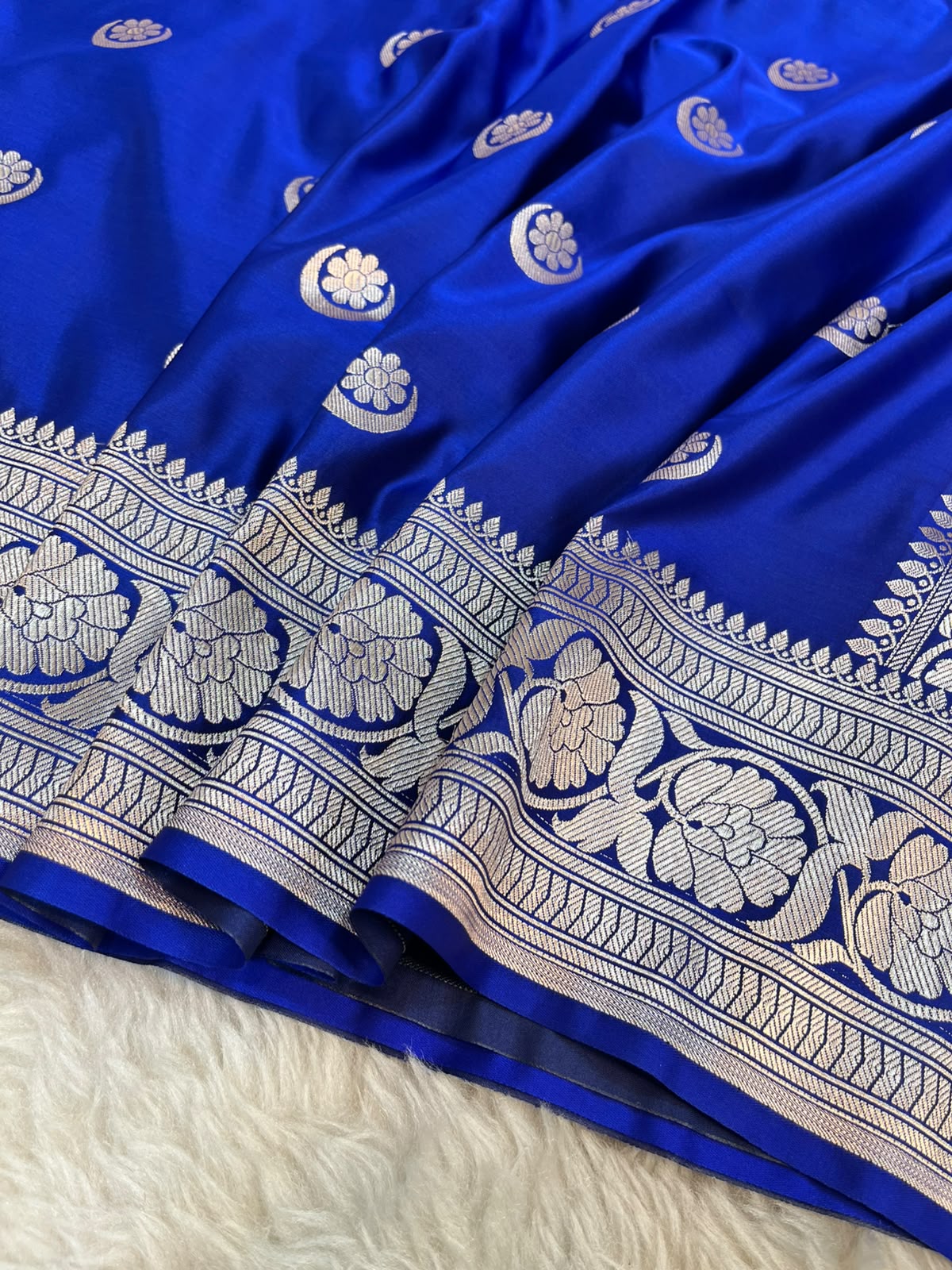 Royal Blue Satin Silk Banarasi Saree with Gold Zari Chand Tara Booti & Rich Jacquard Pallu