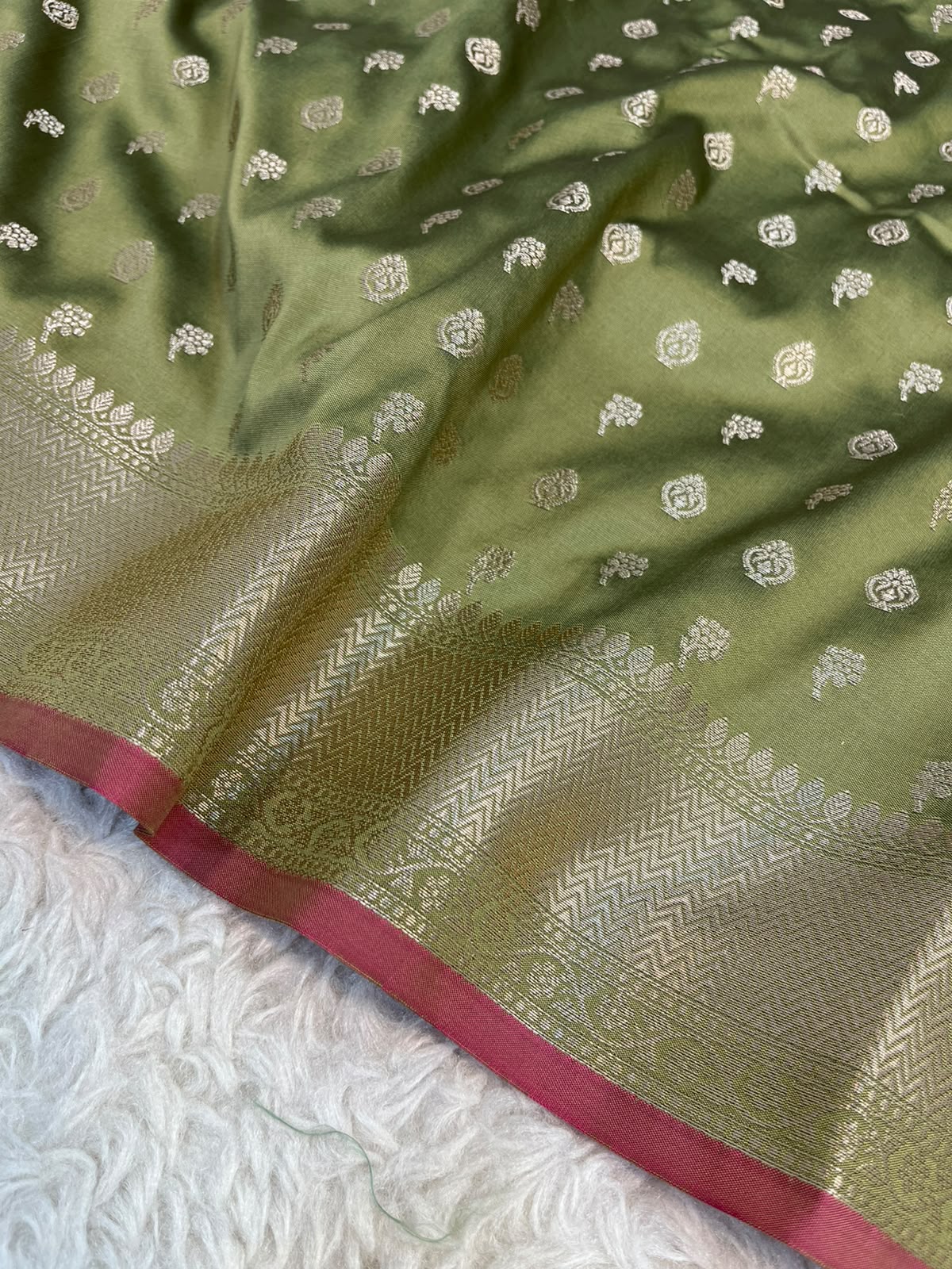Mehndi Olive Banarasi Soft Katan Silk Saree with All-Over Zari Buti & Rich Pallu