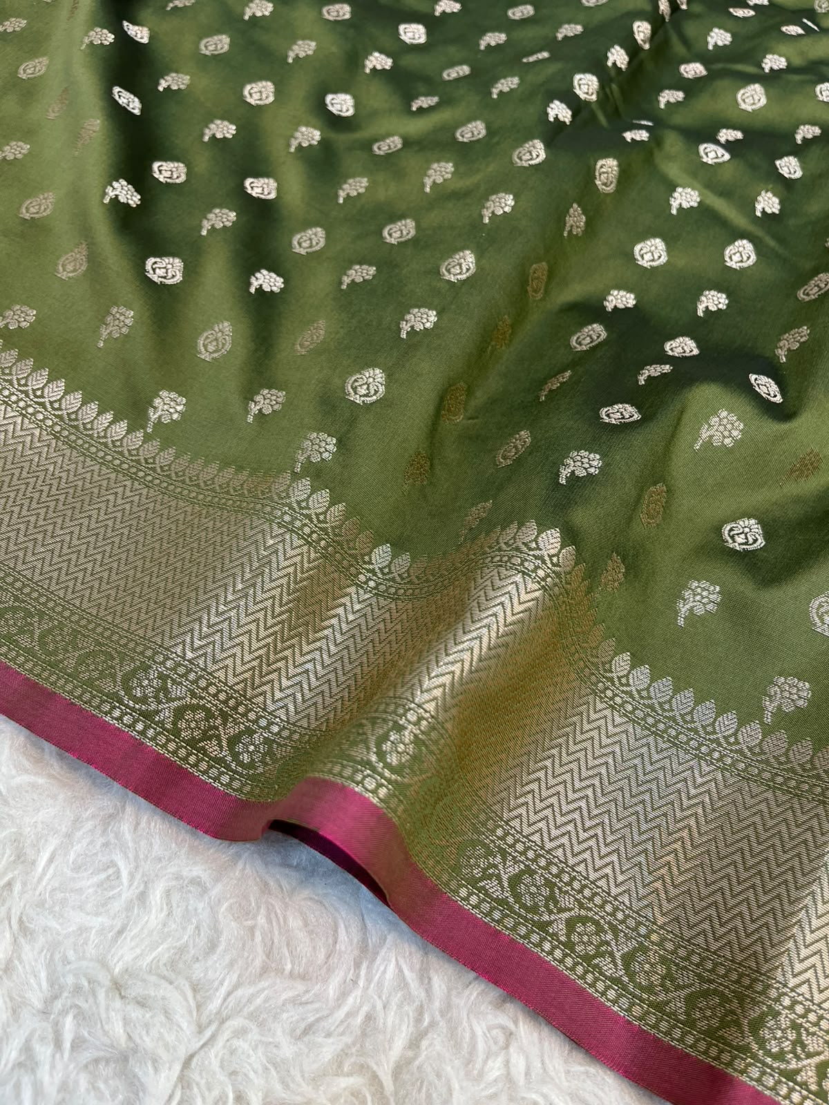 Mehndi Green Banarasi Soft Katan Silk Saree with All-Over Zari Buti & Rich Pallu