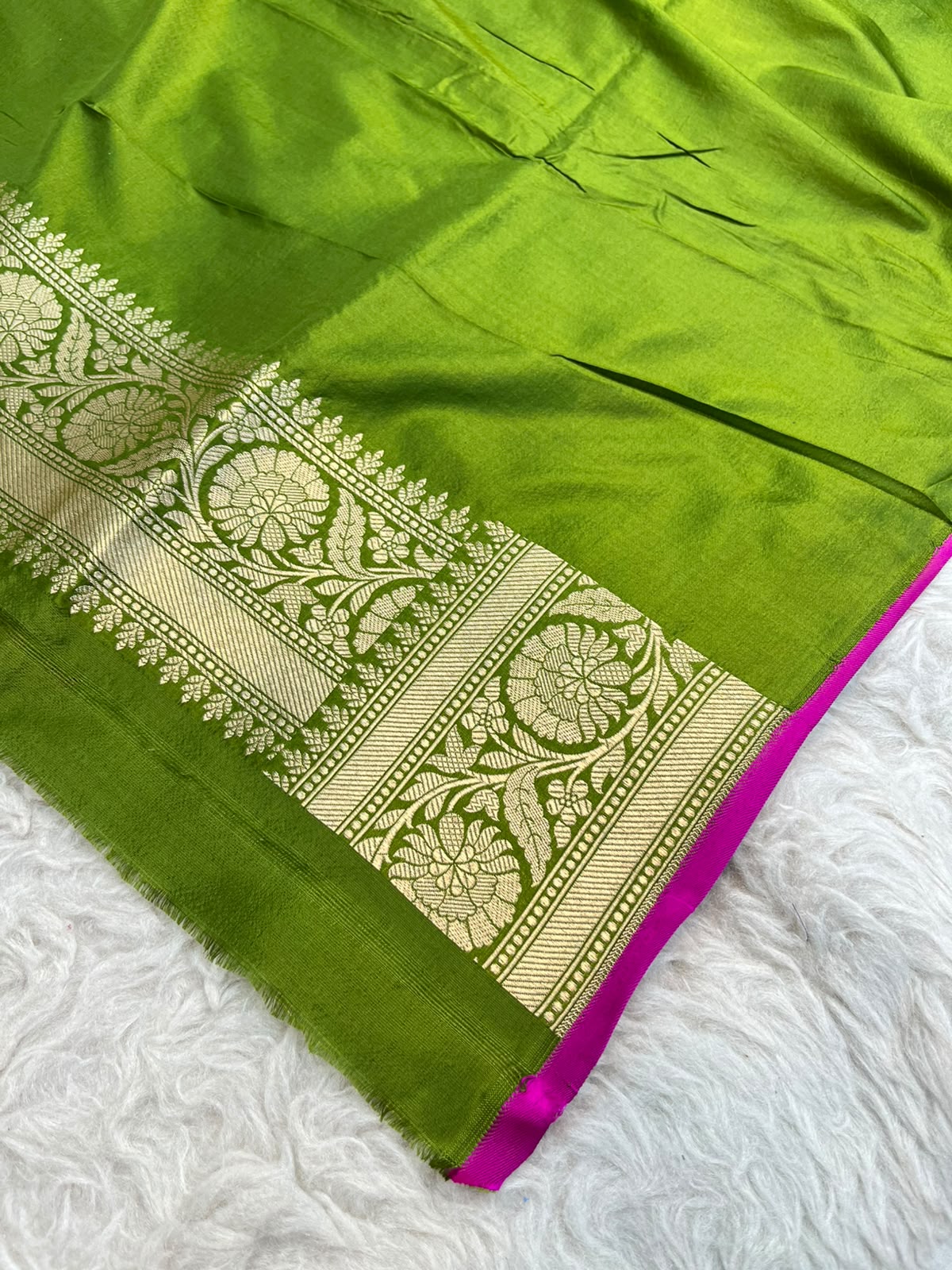 Olive Green Pure Katan Silk Handloom Banarasi Rangkat Saree with Multicolor Jharokha Jaal