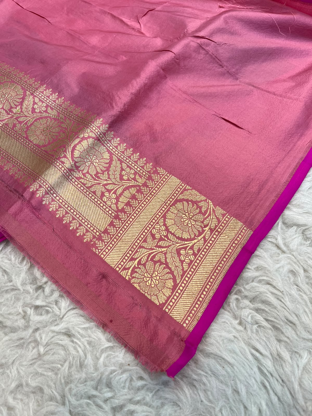 Multihued Pure Katan Silk Banarasi Rangkat Saree with Ornate Gold Zari Kalka Pallu
